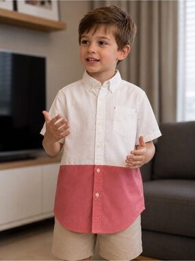 GAP Two-Tone White and Coral Short-Sleeve Button-Down Shirt